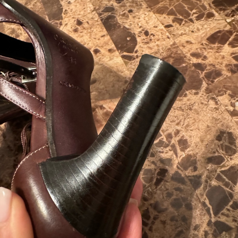 Vintage Prada Heels. - Picture 3 of 6